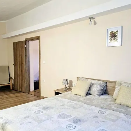 Beautiful Casa Ivana With Pool In Πούλα