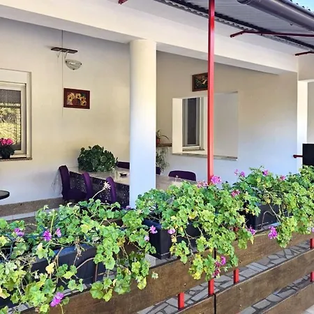 Beautiful Casa Ivana With Pool In *