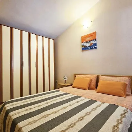 Beautiful Casa Ivana With Pool In וילה