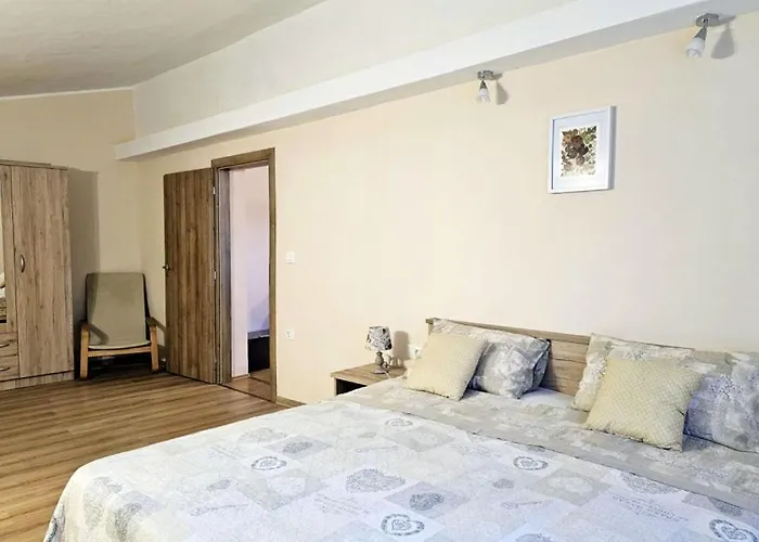 Beautiful Casa Ivana With Pool In Pula