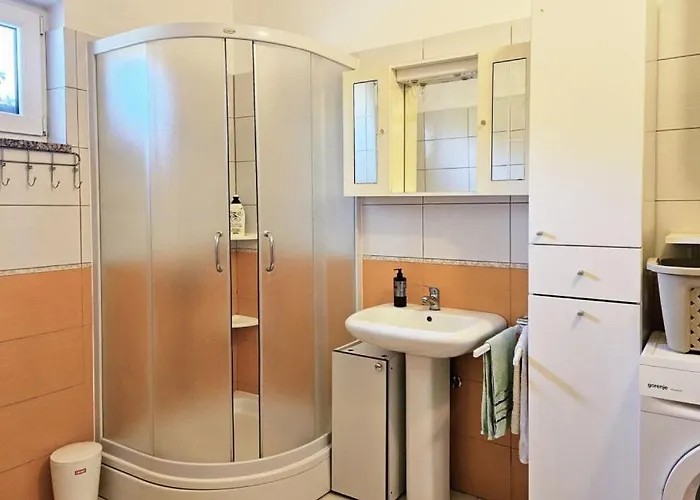 Beautiful Casa Ivana With Pool In