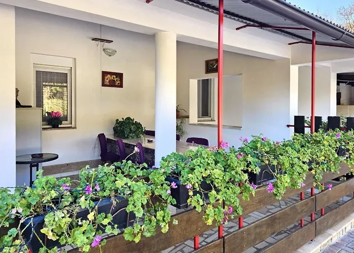 Beautiful Casa Ivana With Pool In *