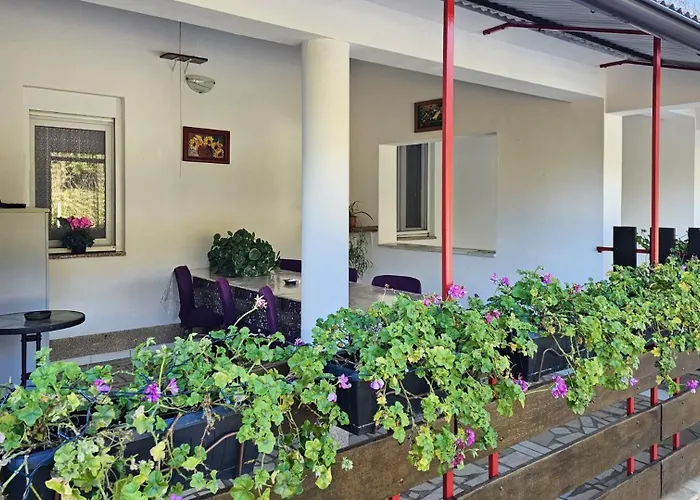 Beautiful Casa Ivana With Pool In *