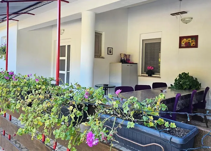 Beautiful Casa Ivana With Pool In * Пула