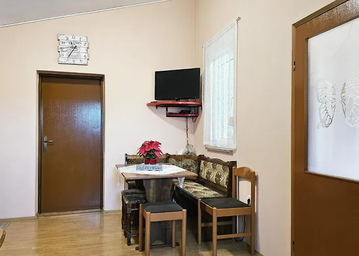 Вилла Beautiful Casa Ivana With Pool In Пула